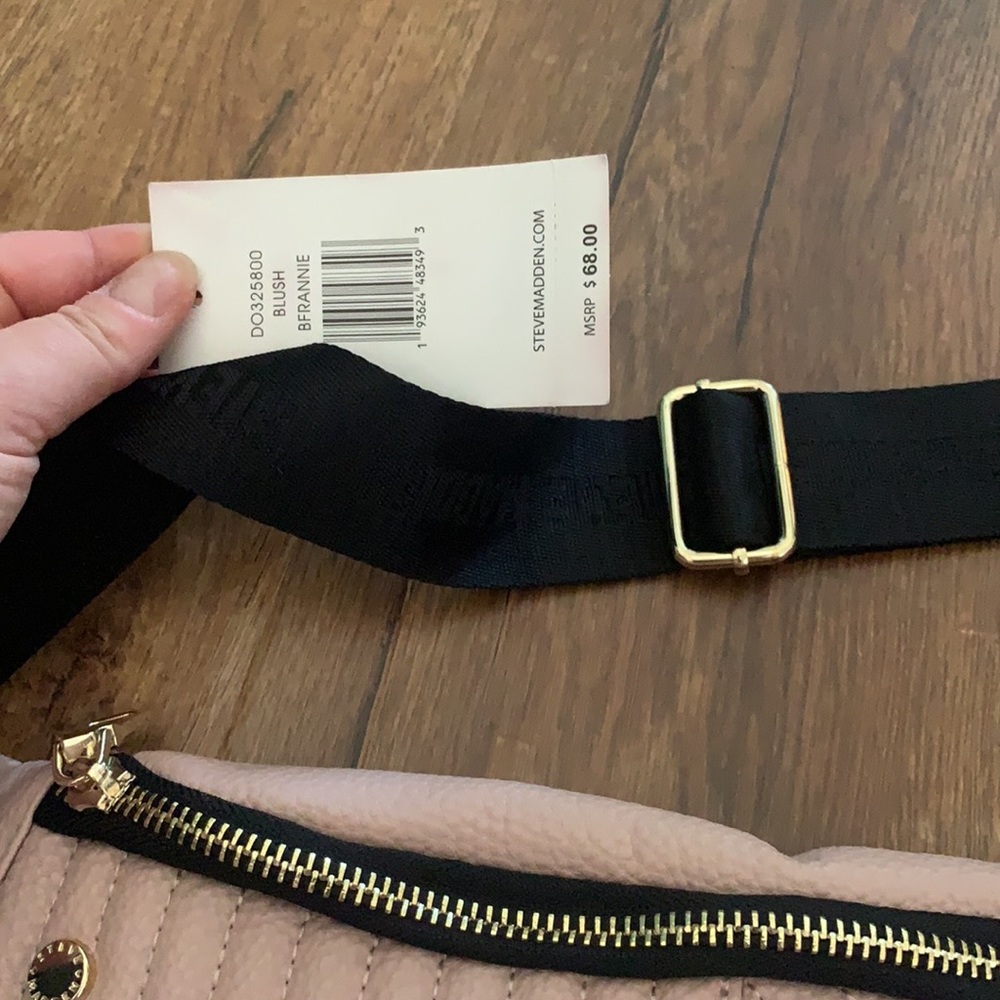 NWT Steve Madden light pink belt bag - Picture 3 of 9